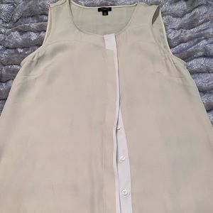 Ann Taylor Sleeveless Button Front Top